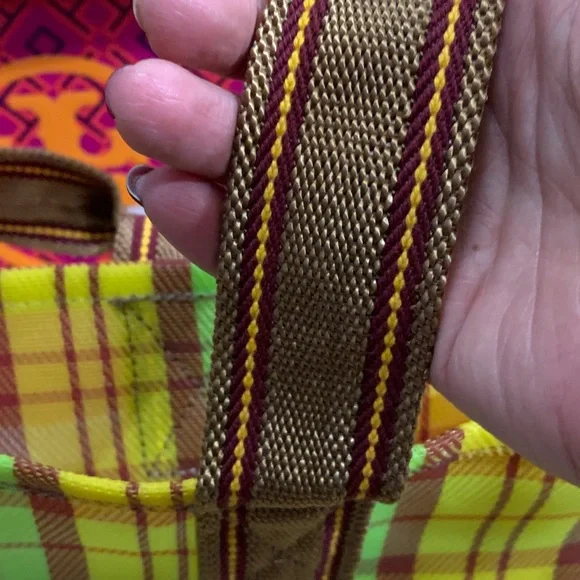 Authentic TORY BURCH Leather/Mesh Logo tote - Picture 5 of 14